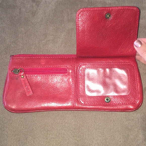 Eileen West ❤️ Wallet - Picture 4 of 8